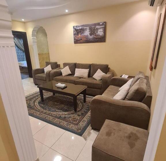 Hotel شموخ الراقيه للشقق المخدومة