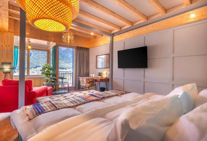 هتل Echor Himalayan Heights Luxe Manali