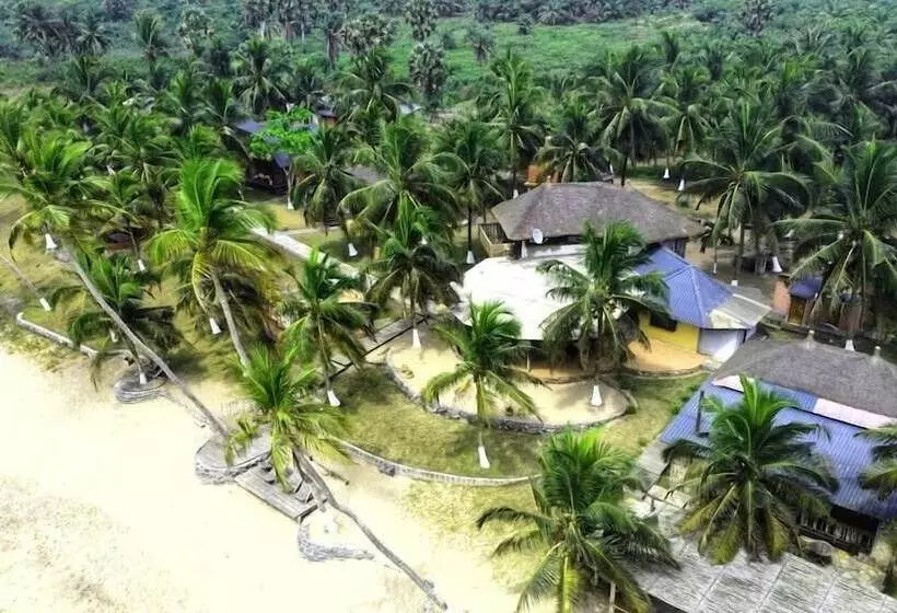 Hotelli Fantas Folly Beach Lodge