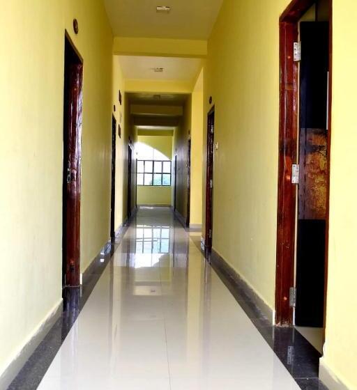 ホテル Gs Marriage Garden , Kareli