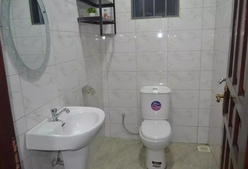 هتل Lovana Apartments And