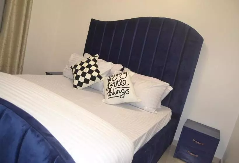 هتل Lovana Apartments And