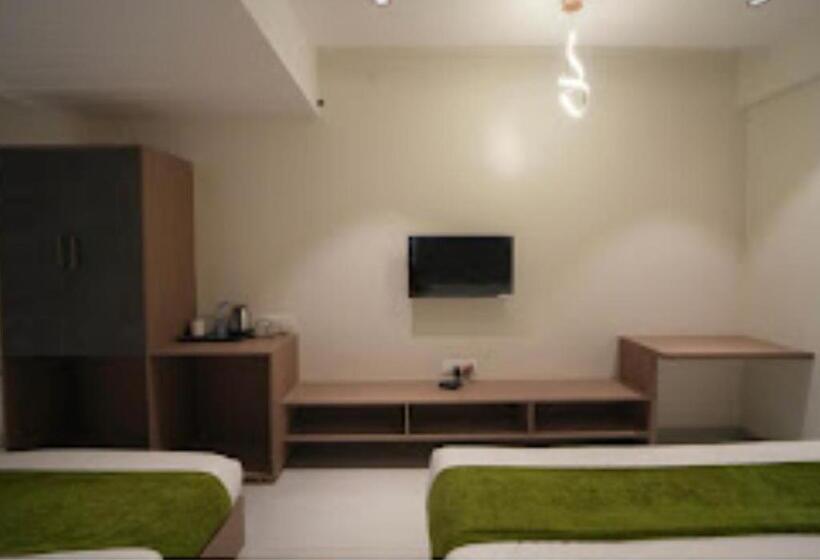 호텔 Modi Samrat Aurangabad