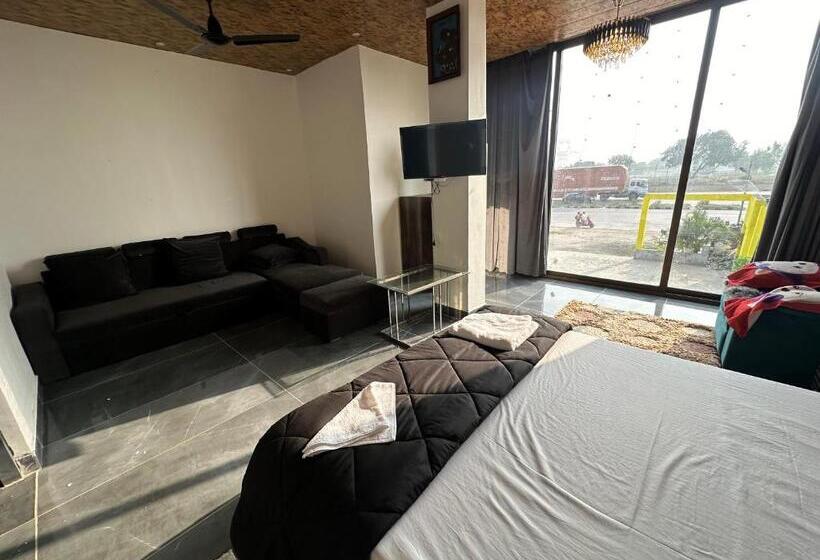 בית מלון כפרי Nasheman &