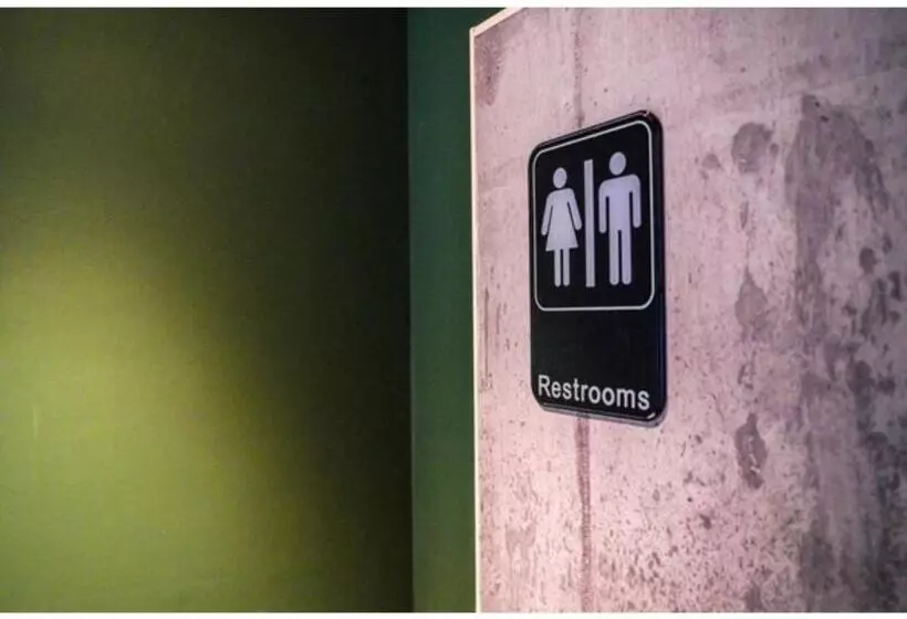 هتل One Hostel Himeji   Vacation Stay 98707v