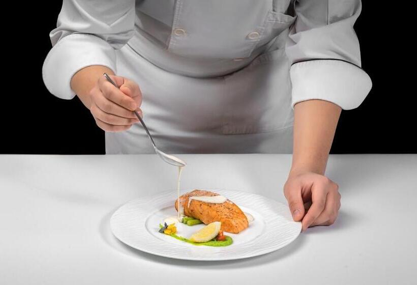 בית מלון כפרי Power Valley International