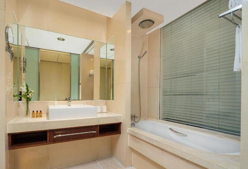 בית מלון כפרי Power Valley International