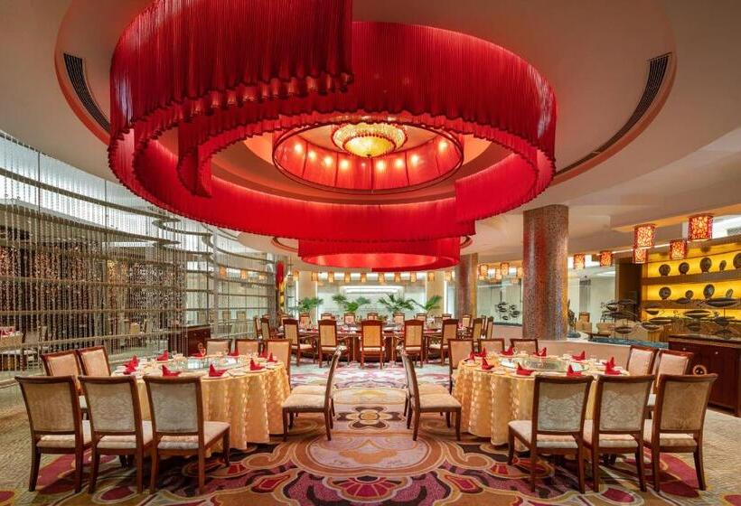 בית מלון כפרי Power Valley International