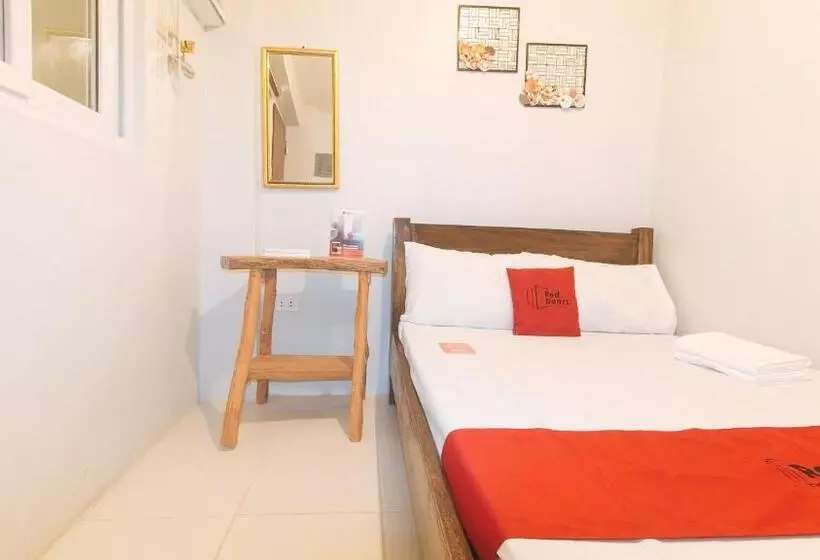 Hotelli Reddoorz @ Cristina S Hideaway Resort Tanay