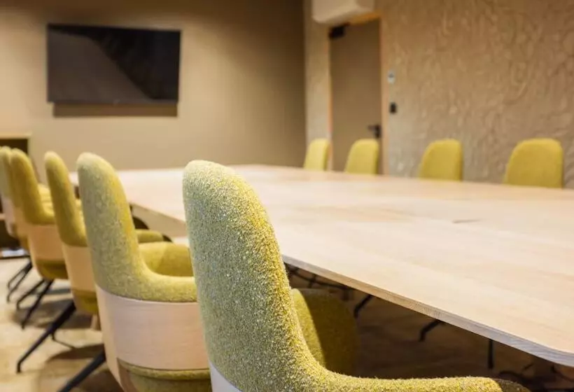 Hotelli Serra Boutique Hôtel