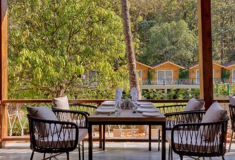 호텔 Stone Wood Jungle Resort, Dandeli