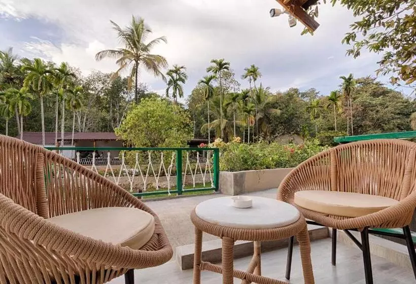 ホテル Stone Wood Jungle Resort, Dandeli