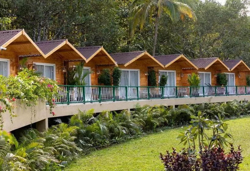 ホテル Stone Wood Jungle Resort, Dandeli