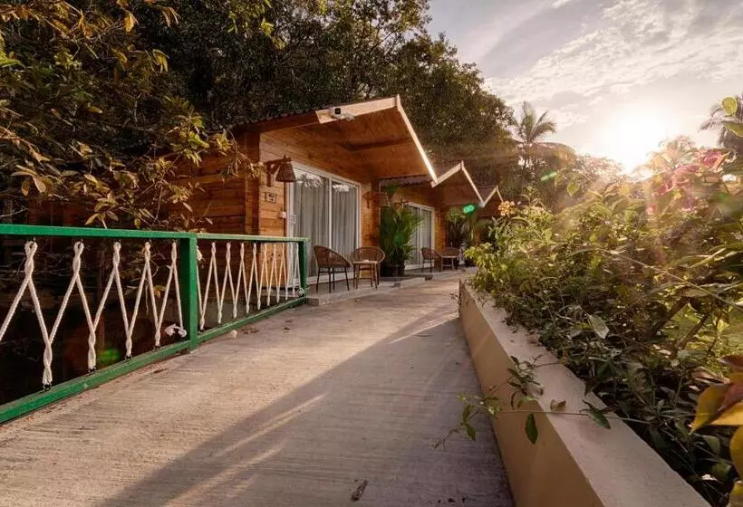 ホテル Stone Wood Jungle Resort, Dandeli