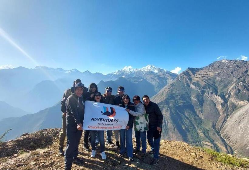 Hotel The Wooden House