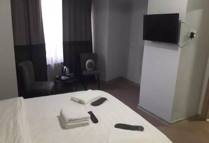 Last Point Süit Apart