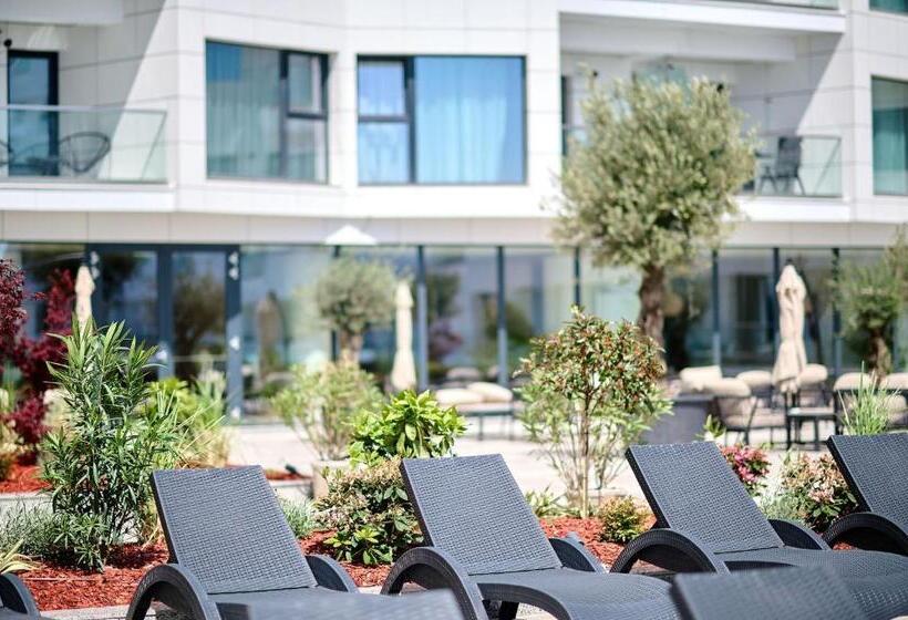 Mara Sea View Apartment Infinity