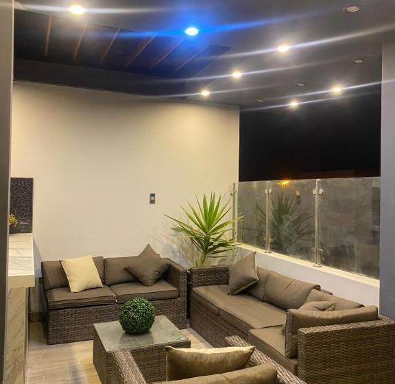 پانسیون Casa Alojamiento