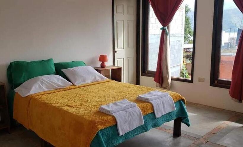 پانسیون Casa Linda