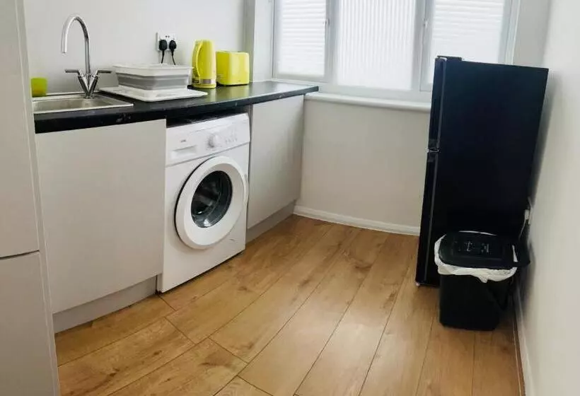 ペンション Large Guest Room