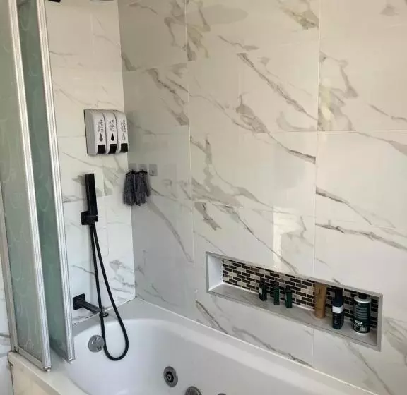 ペンション Large Guest Room