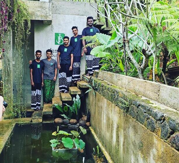 Kurort Jansen’s Bungalow Sinharaja Rainforest Retreat