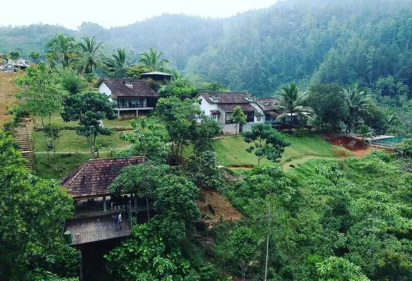 Lomakeskus Jansen’s Bungalow Sinharaja Rainforest Retreat