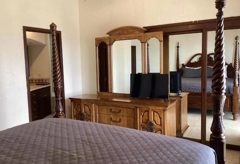 リゾートホテル Spacious 4 Bedroom Condo With Expansive Ocean Views And Luxurous Features   #910 Sonoran Sky   Rp Va