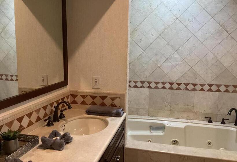 Resort Otel Spacious 4 Bedroom Condo With Expansive Ocean Views And Luxurous Features   #910 Sonoran Sky   Rp Va