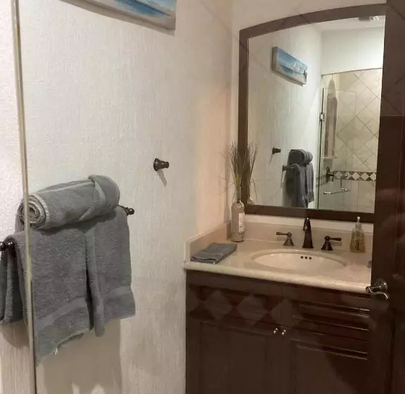 リゾートホテル Spacious 4 Bedroom Condo With Expansive Ocean Views And Luxurous Features   #910 Sonoran Sky   Rp Va