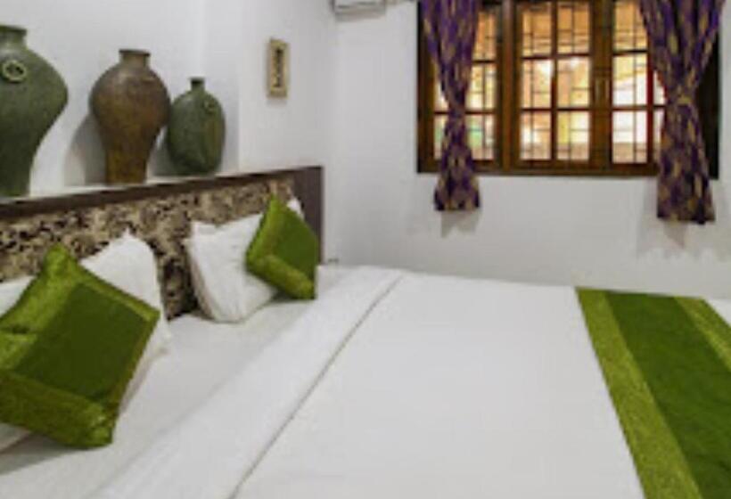 Skylight Royal Stay A Boutique Resort