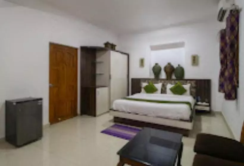 Skylight Royal Stay A Boutique Resort