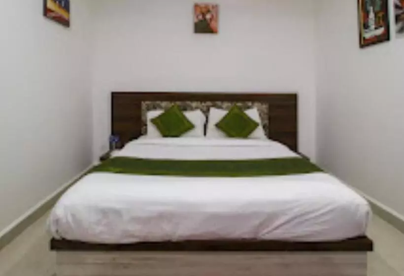 Skylight Royal Stay A Boutique Resort