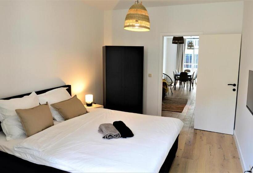 Sleep Inn Palace Apartments