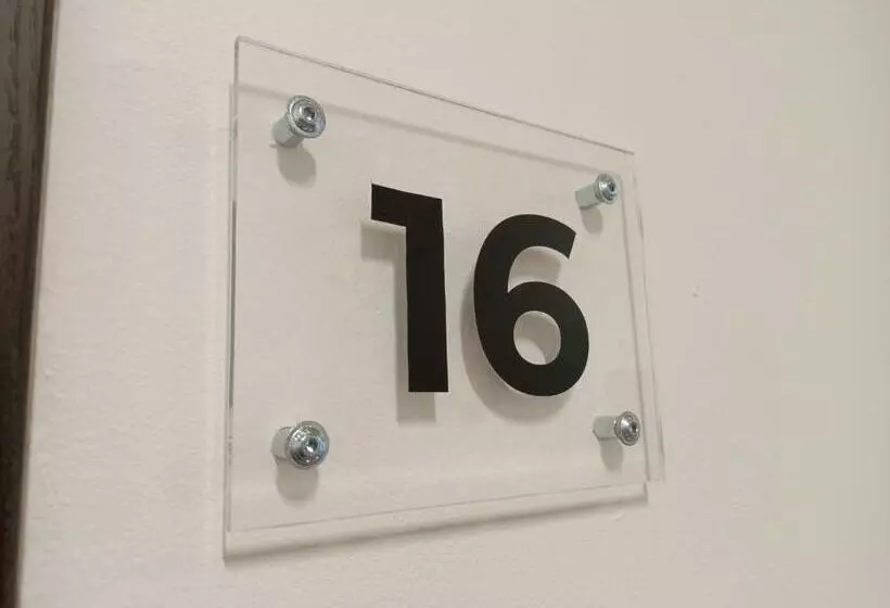 Retkeilymaja Apartments Bis House