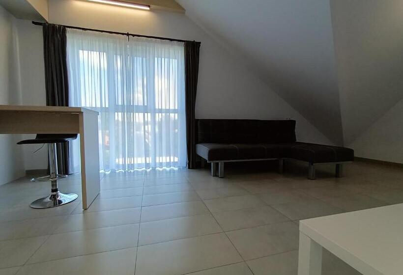 هاستل Apartments Bis House