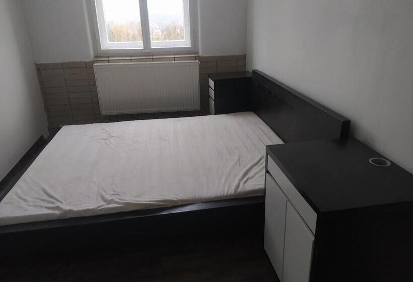 فندق صغير Ubytovna Niščák