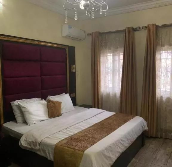 Arrow Groves Hotel Service