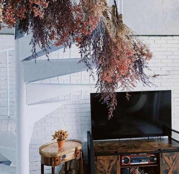 تختخواب و صبحانه Noosa海岸行館