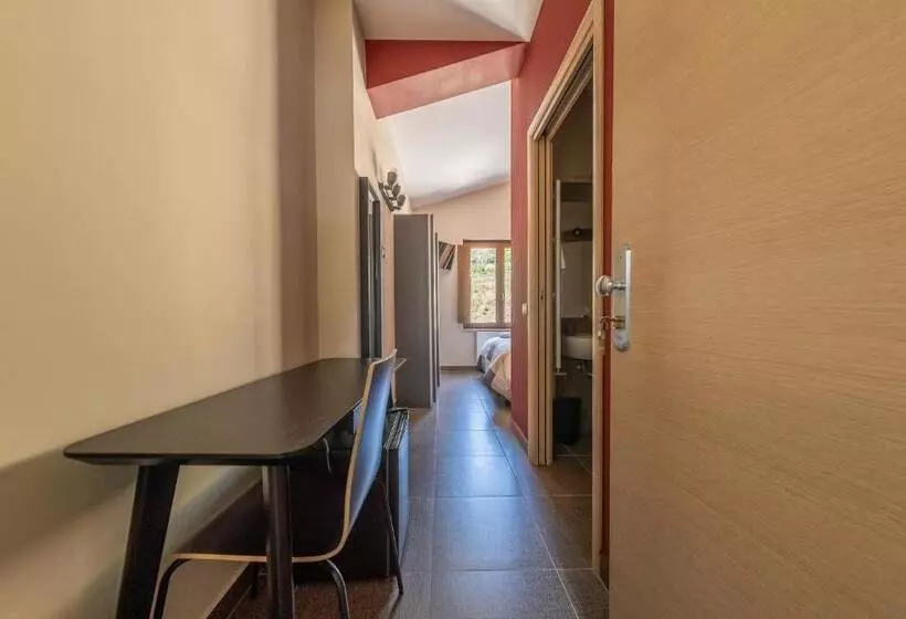 Aamiaismajoitus (B&B) Sanbarto La Casa Del Borgo