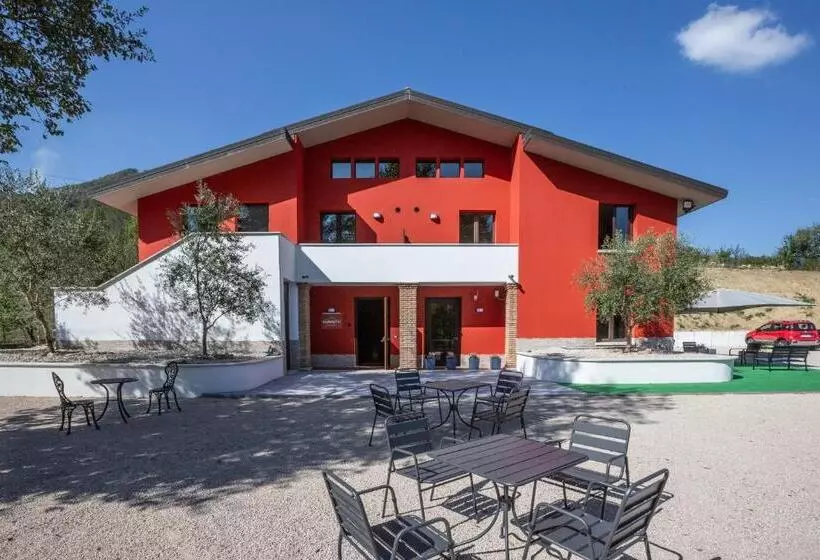 Aamiaismajoitus (B&B) Sanbarto La Casa Del Borgo