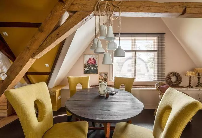 Boutique Hotel Jongwijs Westzaan