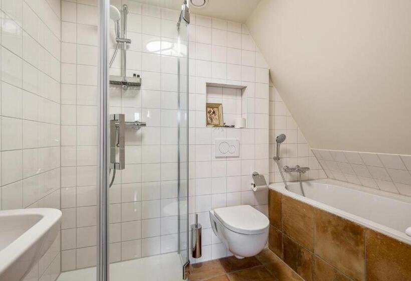 Boutique Hotel Jongwijs Westzaan