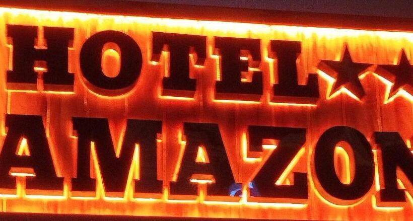 هتل Amazon Deluxe