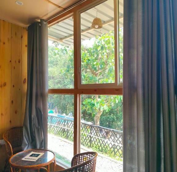 ホテル Arayam Bhimtal