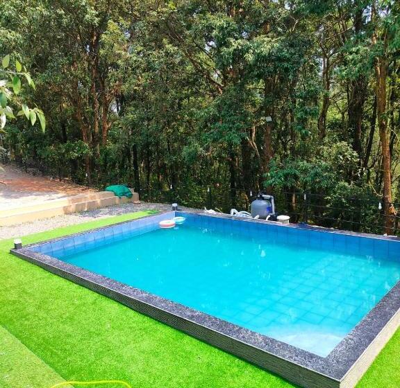 ホテル Arayam Bhimtal