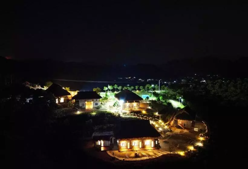هتل La Montana De Luong Son