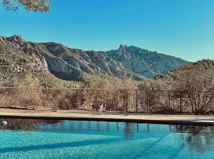 Hotelli Masia Can Farrés