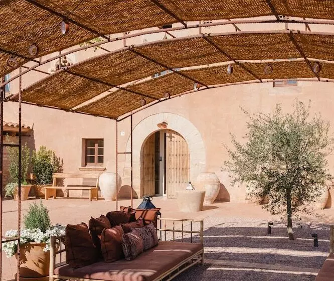 Hotelli Masia Can Farrés