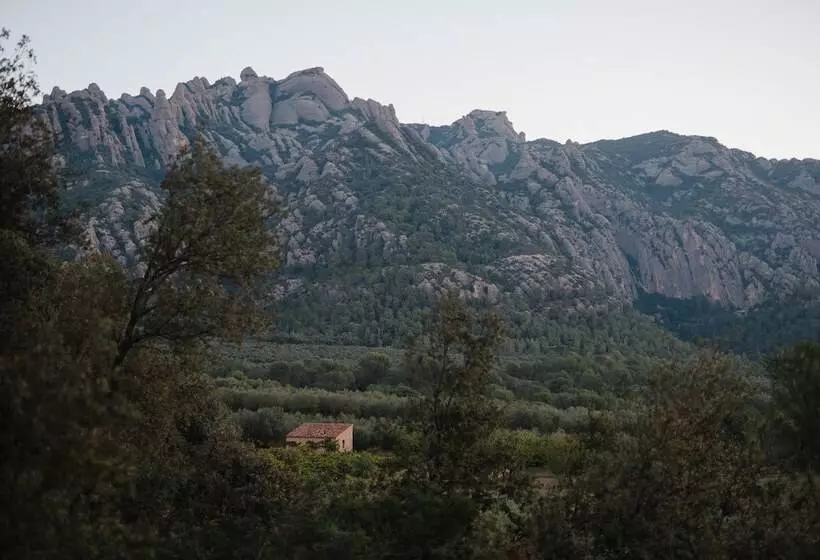 Hotelli Masia Can Farrés